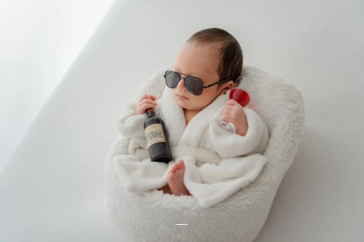 庄河宝宝晚上睡觉哼唧