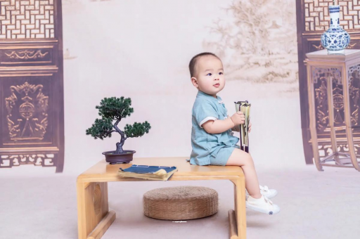 庄河宝宝肚子疼怎么回事